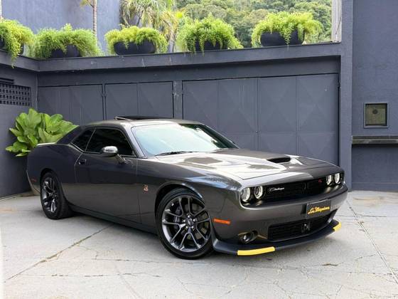 DODGE CHALLENGER 6.4 V8 HEMI GASOLINA R/T SCAT PACK TORQUEFLITE